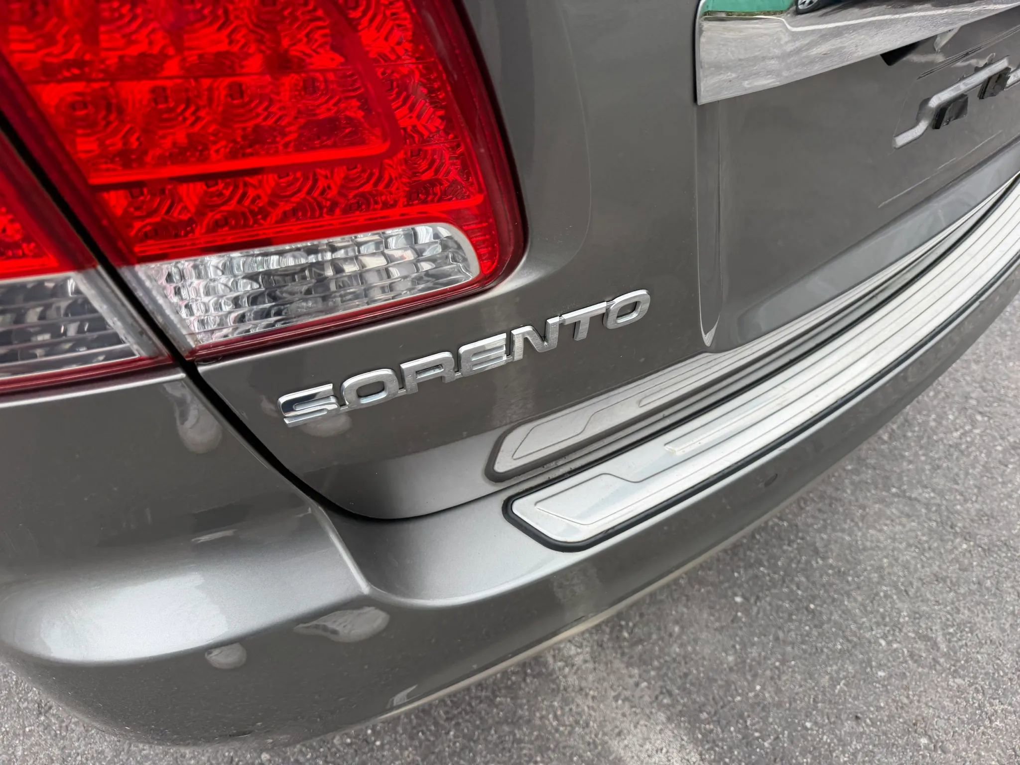 Used 2013 Kia Sorento SX w/ SX Premium Pkg image 12