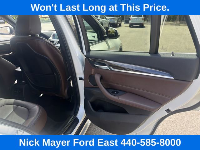 Used 2016 BMW X1 xDrive28i AWD/4WD image 18