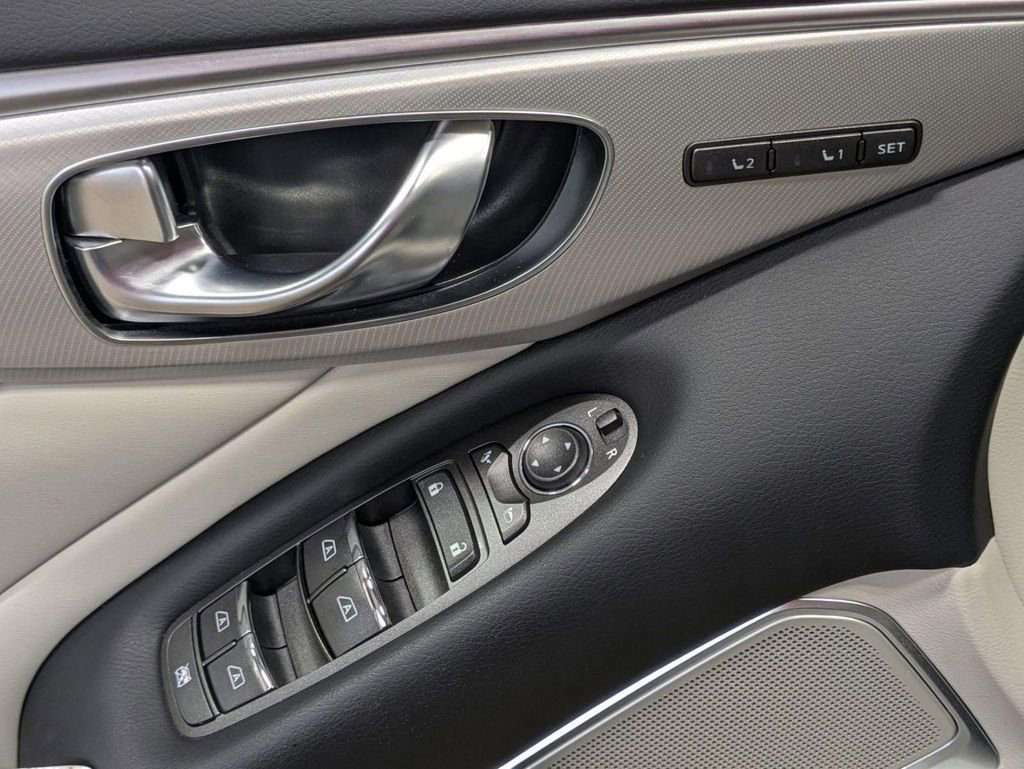 Certified 2023 INFINITI Q50 Luxe image 15