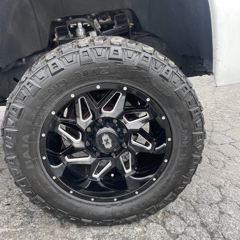 Used 2015 GMC Sierra 2500 Denali w/ Duramax Plus Package image 9