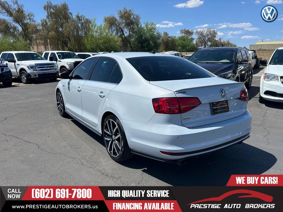 Used 2018 Volkswagen Jetta GLI FWD image 3