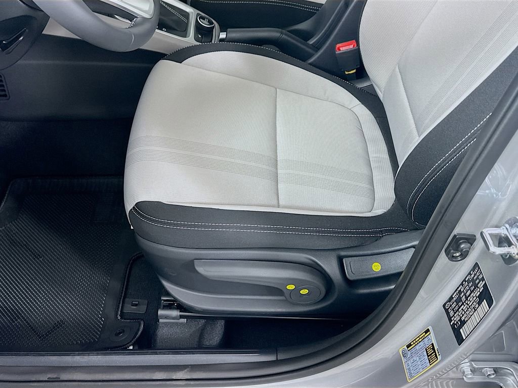 New 2026 Hyundai Venue SEL image 19