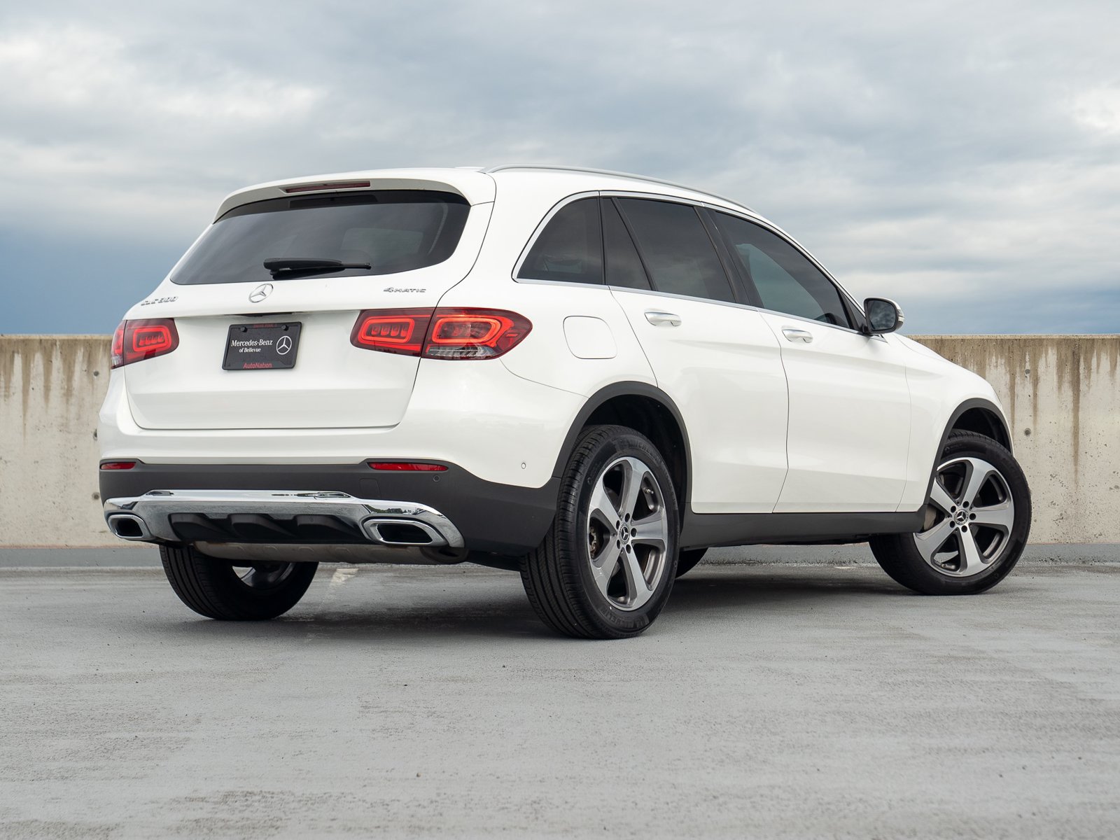 Certified 2022 Mercedes-Benz GLC 300 4MATIC image 4