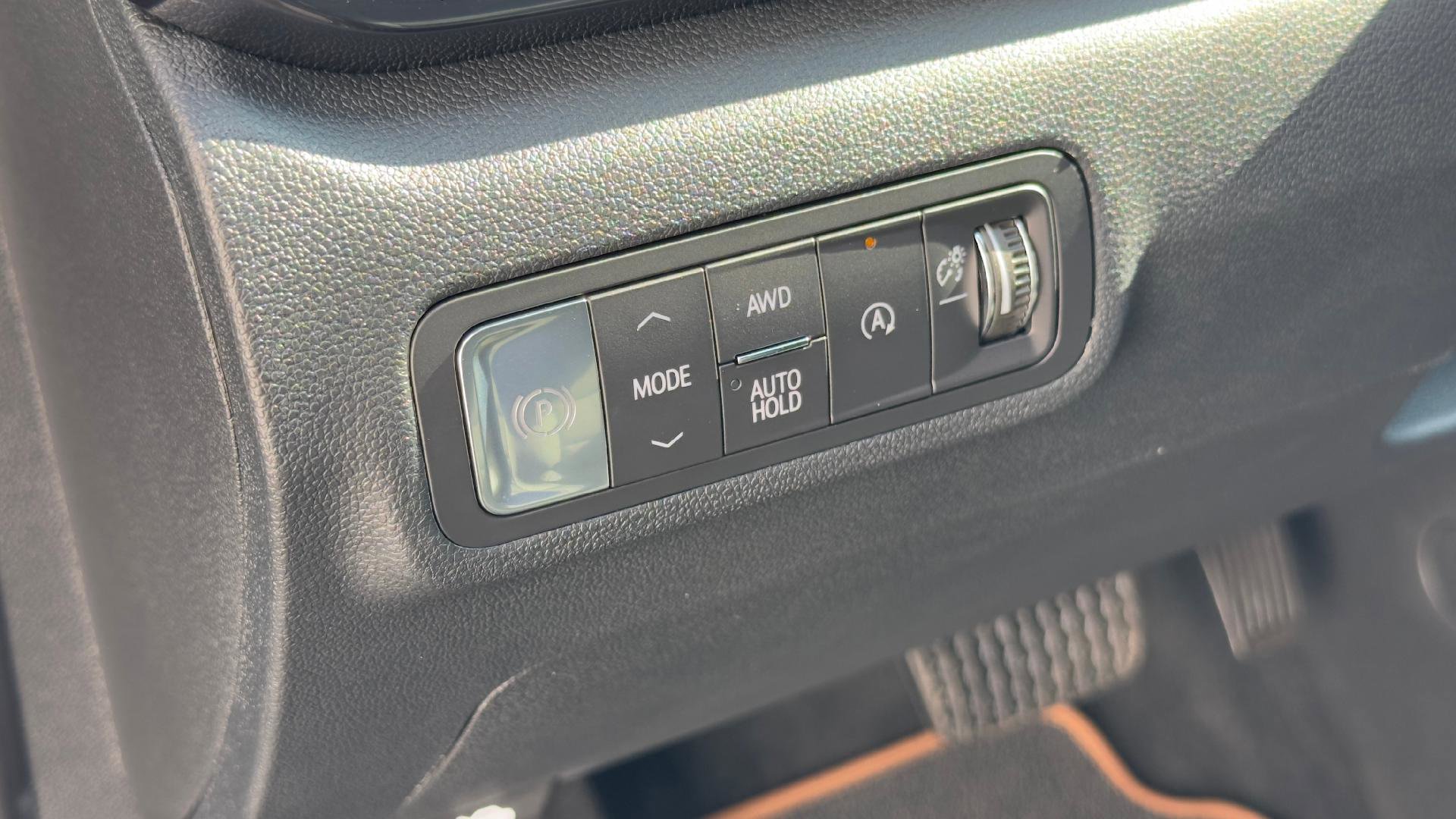 New 2026 GMC Terrain AT4 w/ Technology Package II image 18