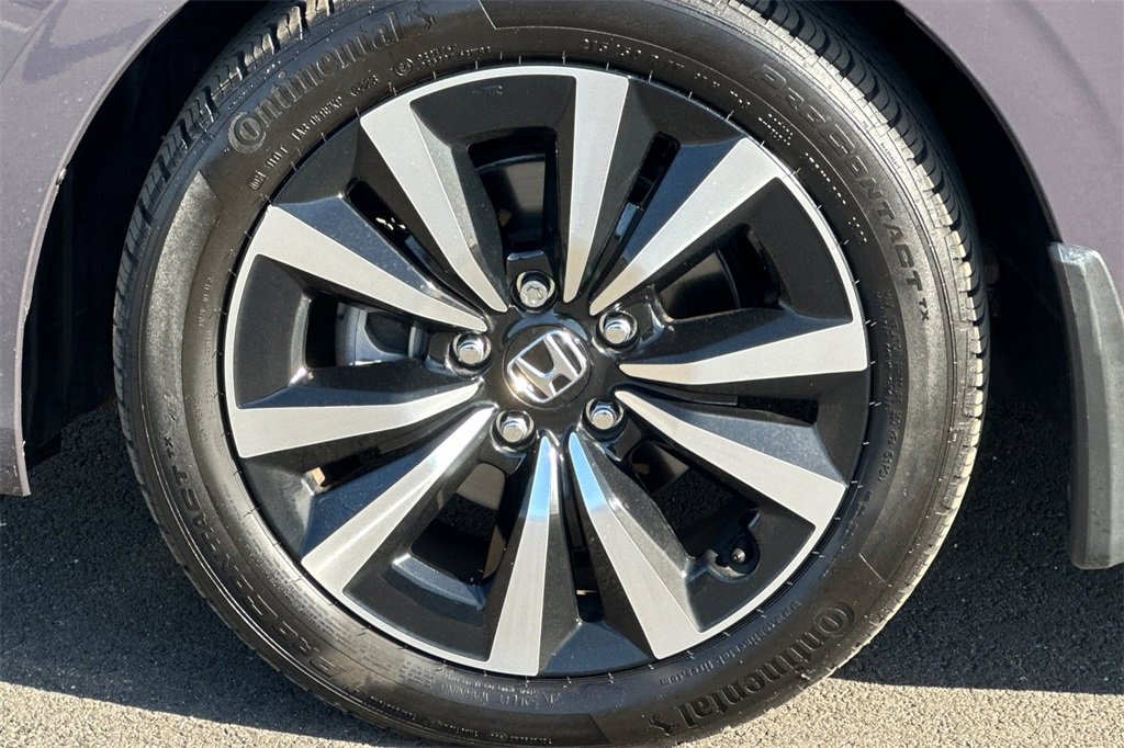 Certified 2024 Honda Civic EX-L image 29