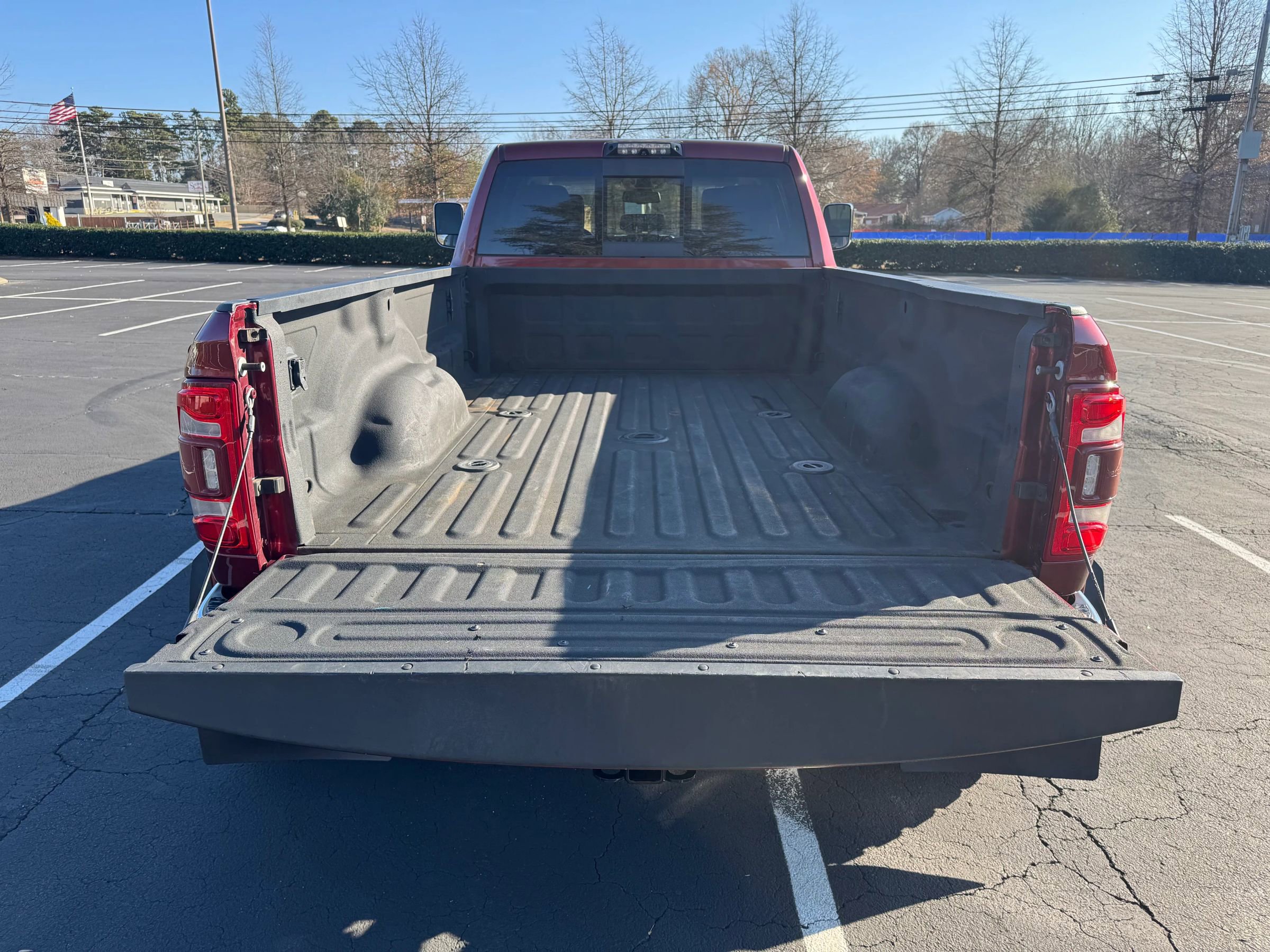Used 2019 RAM 3500 Laramie image 9