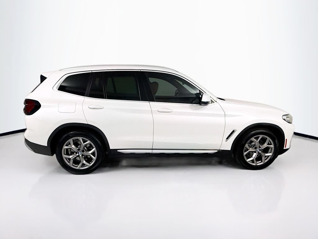 Used 2022 BMW X3 sDrive30i w/ Premium Package 2 (ZPA) RWD image 4
