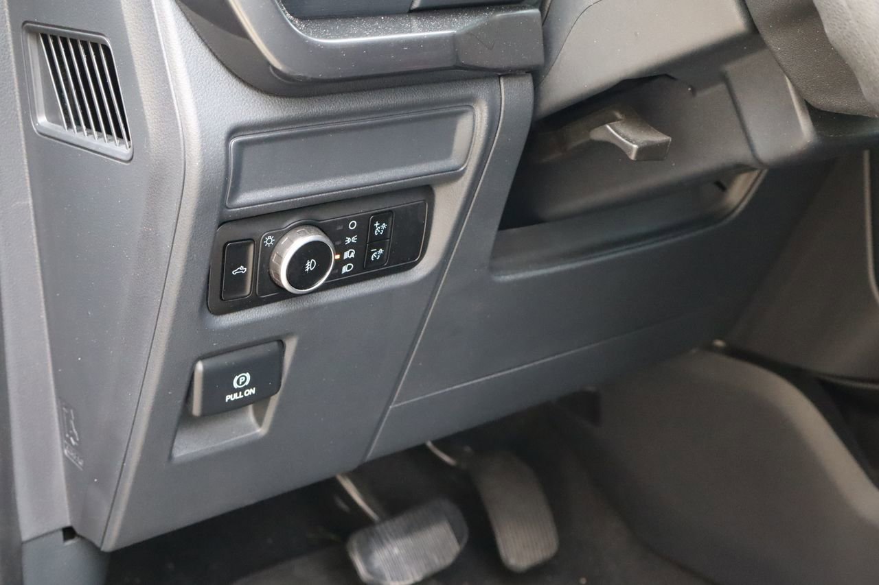 Used 2024 Ford F150 STX RWD image 21