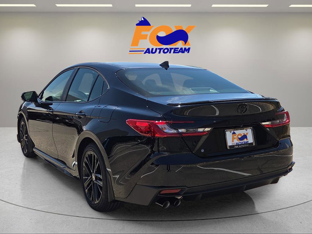 New 2026 Toyota Camry SE FWD image 3
