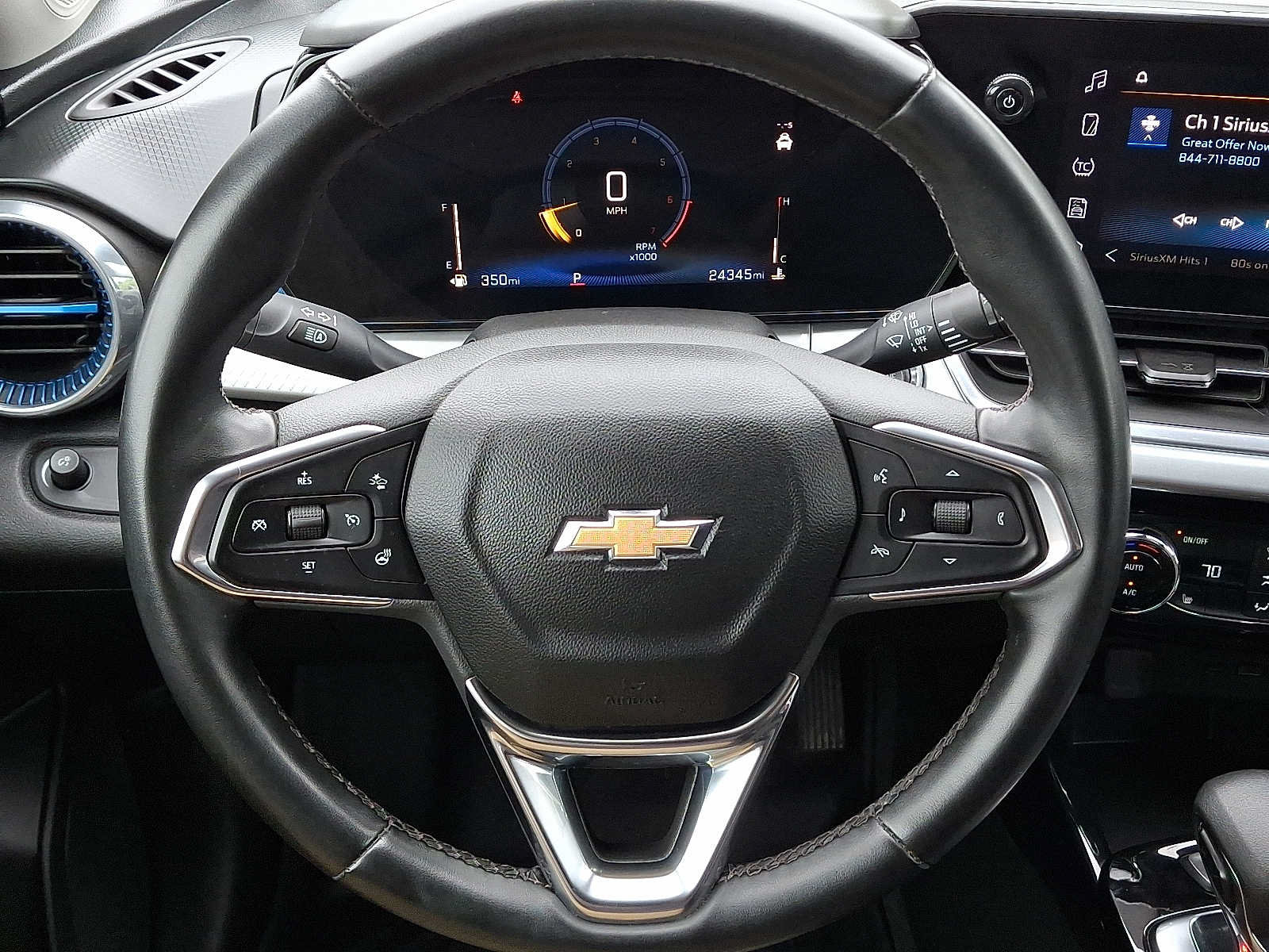 Used 2024 Chevrolet Trax LT w/ Driver Confidence Package FWD image 19