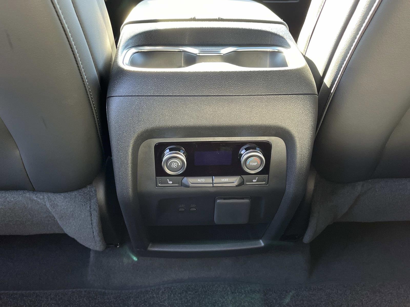 New 2026 Buick Enclave Avenir w/ Super Cruise Package image 17