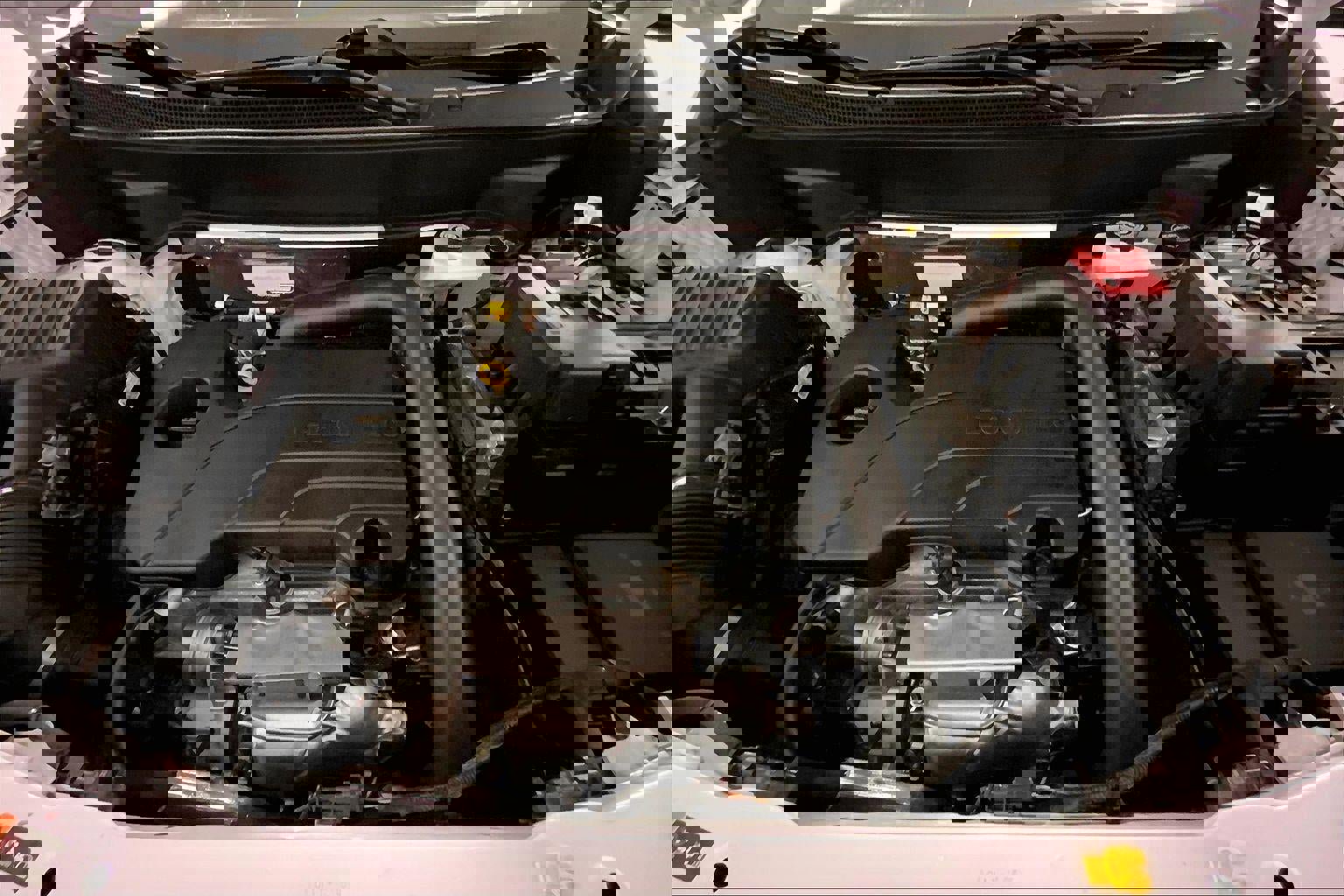 Used 2025 Chevrolet Equinox LT image 10