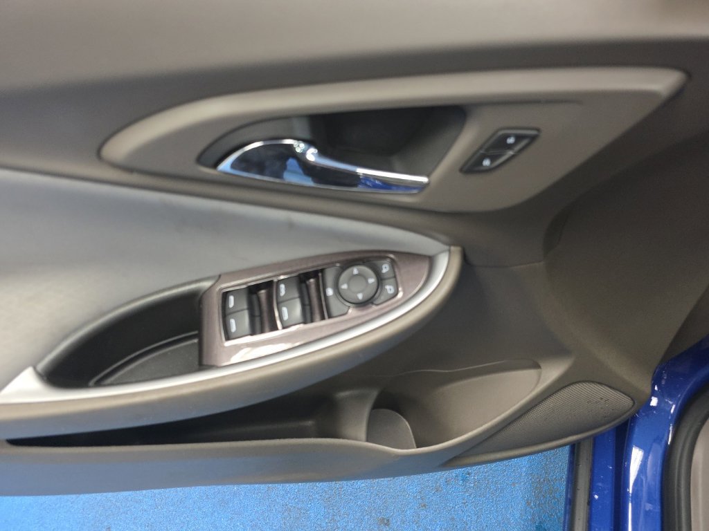 Certified 2023 Chevrolet Malibu LT FWD image 21