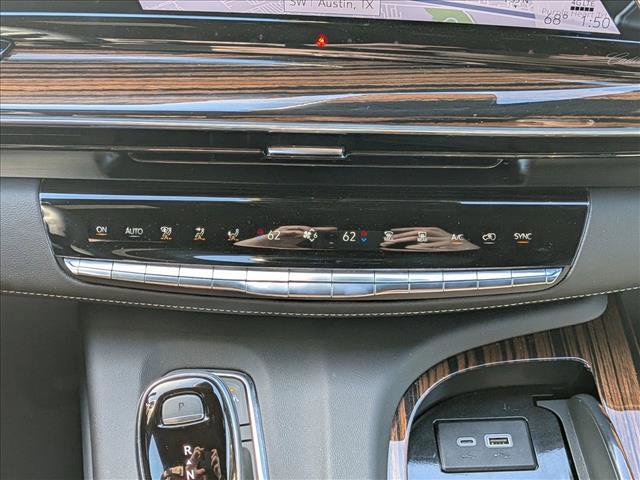 Used 2024 Cadillac Escalade Premium Luxury image 12