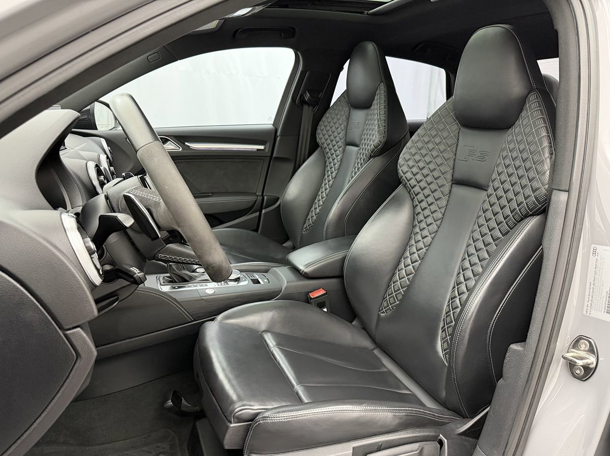 Used 2019 Audi RS 3 w/ Technology Package AWD/4WD image 11
