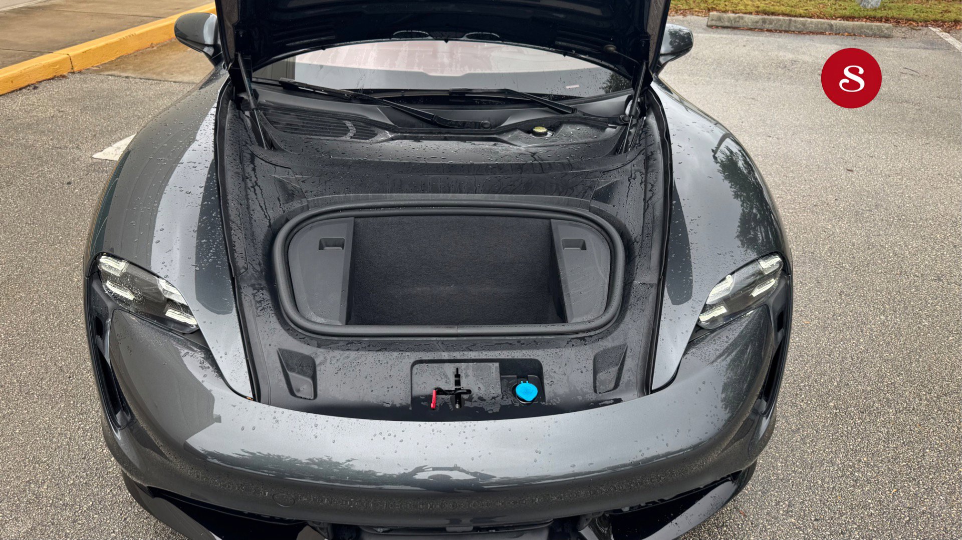 Used 2020 Porsche Taycan Turbo S image 6