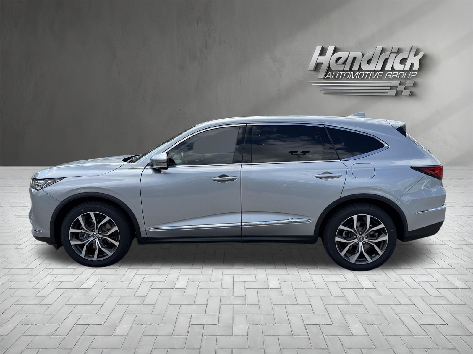 Used 2024 Acura MDX w/ Technology Package FWD image 7