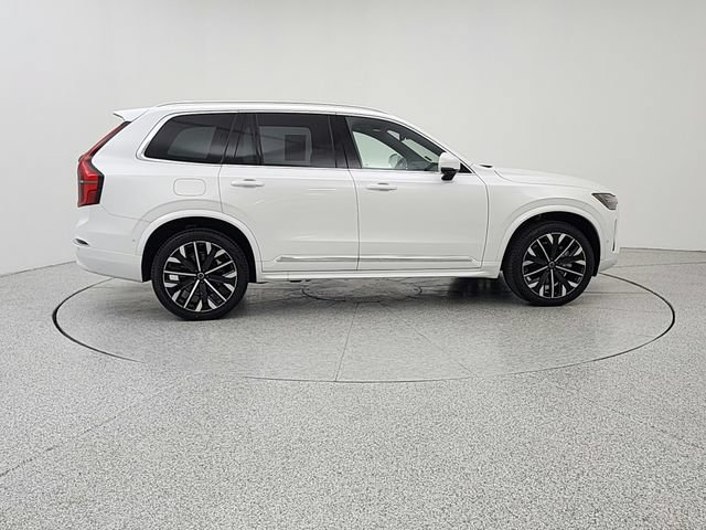 Certified 2025 Volvo XC90 B6 Plus AWD/4WD image 4