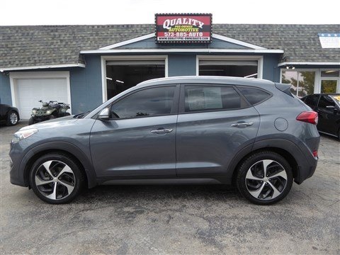 Used 2016 Hyundai Tucson Limited image 1