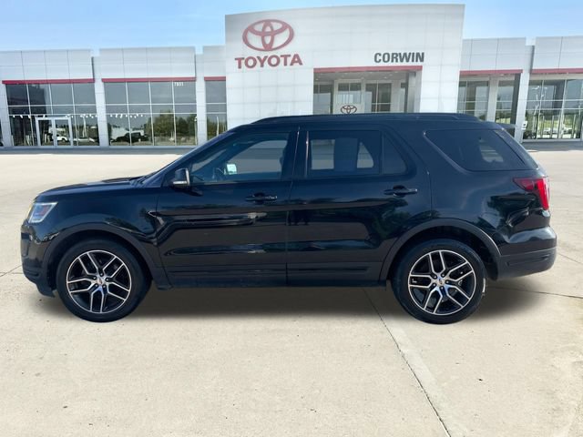 Used 2019 Ford Explorer Sport w/ Equipment Group 401A AWD/4WD image 2