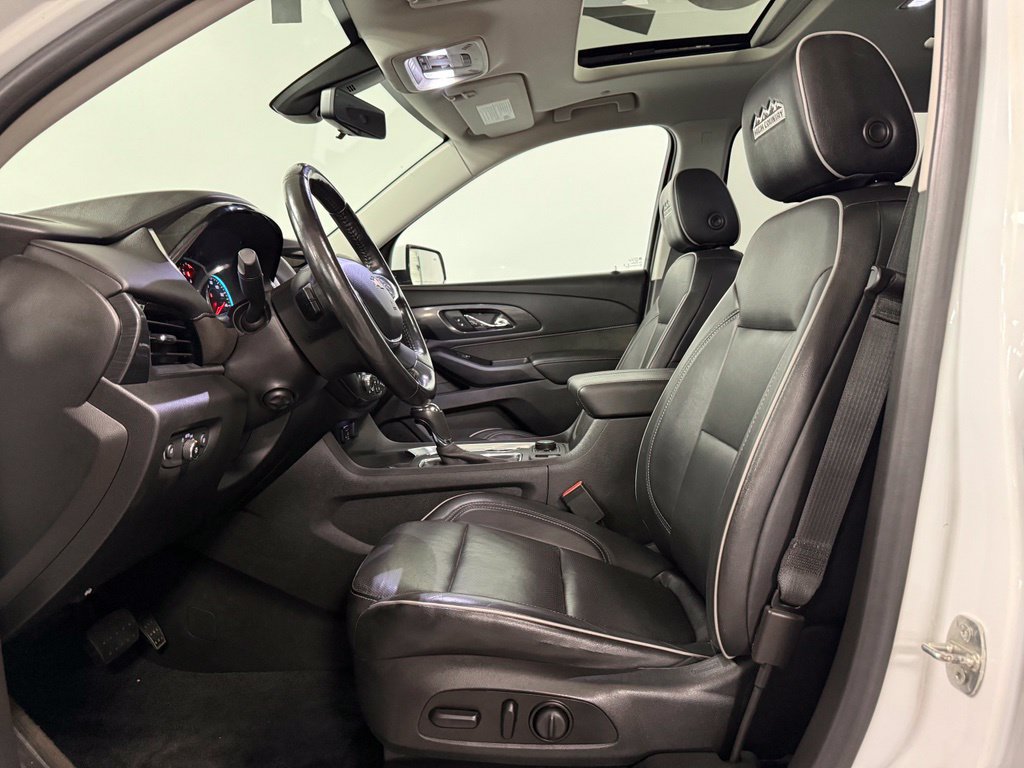 Used 2020 Chevrolet Traverse High Country AWD/4WD image 9