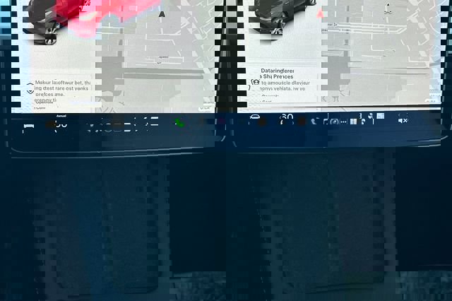 Used 2021 Tesla Model Y 2WD image 25