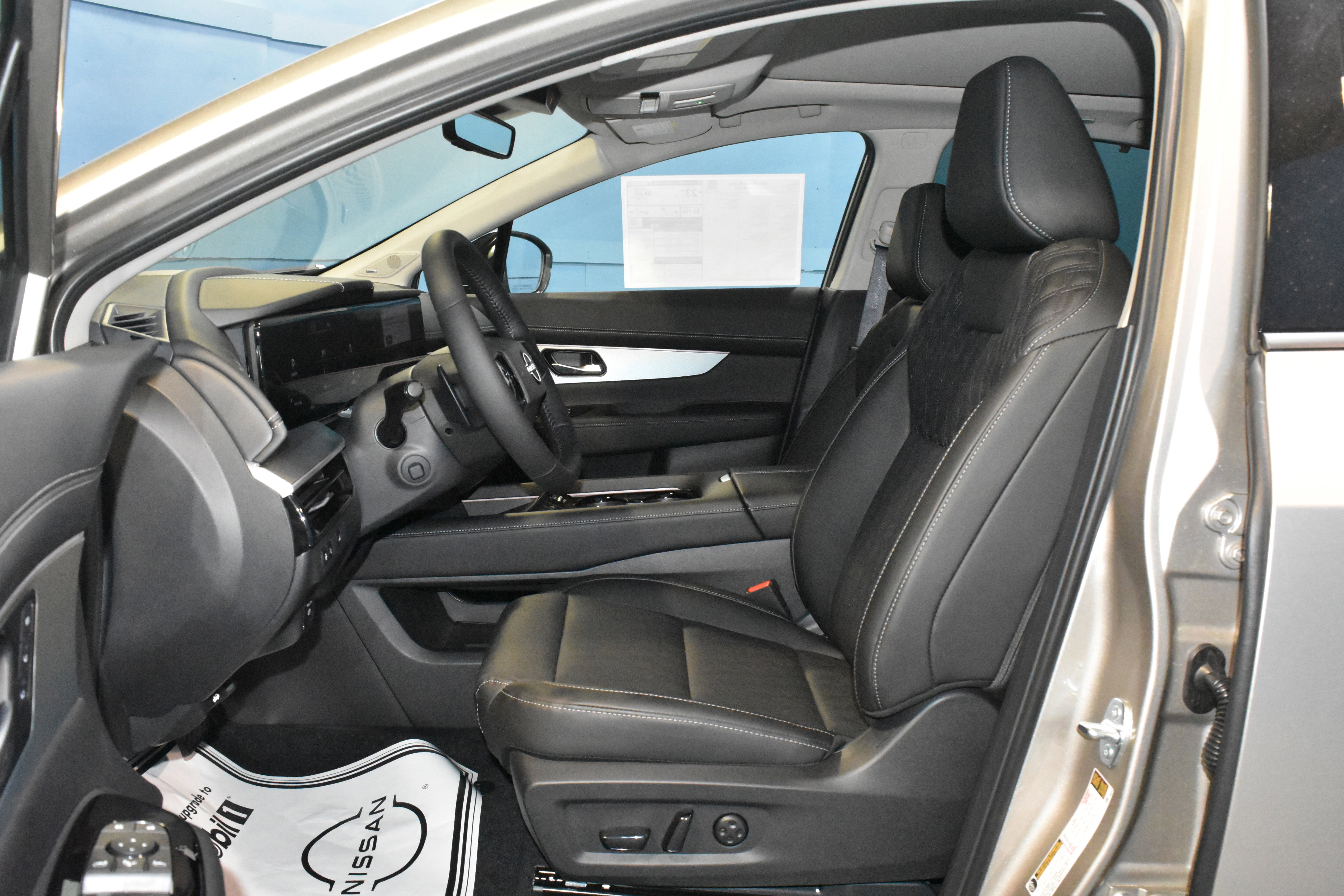 New 2026 Nissan Murano Platinum w/ Cargo Package AWD/4WD image 6