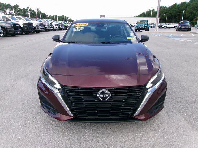 Used 2024 Nissan Altima 2.5 SV image 6