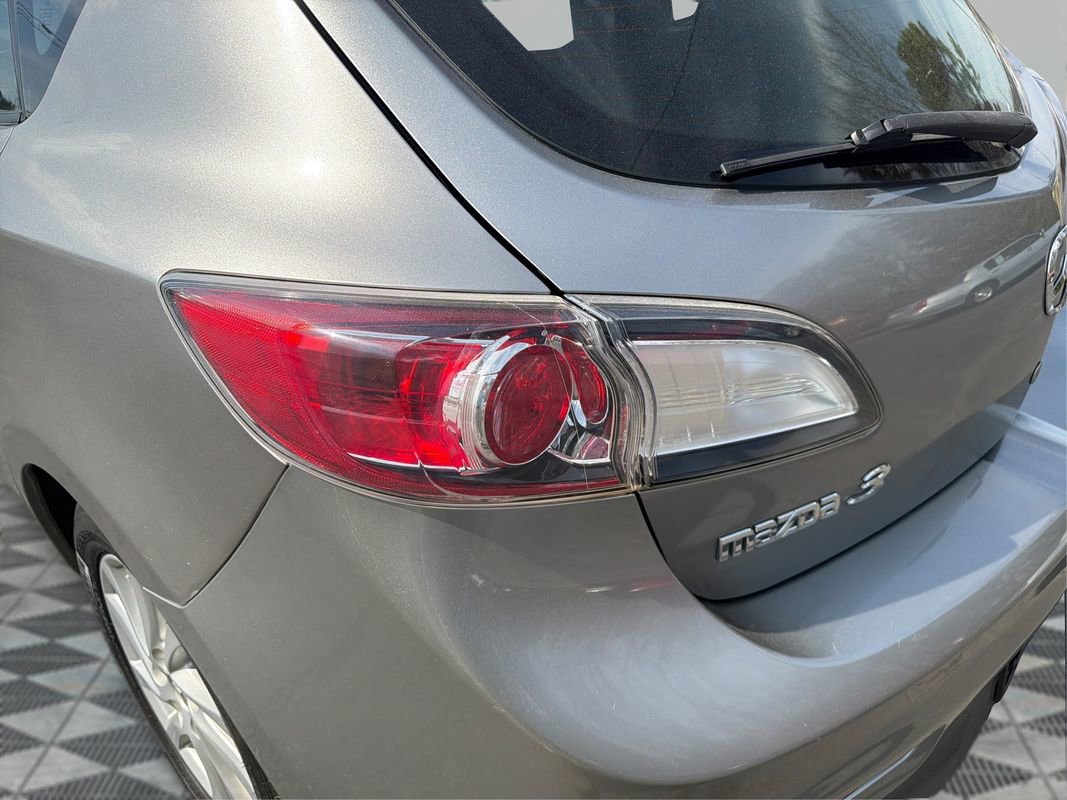 Used 2012 MAZDA MAZDA3 i Grand Touring image 38