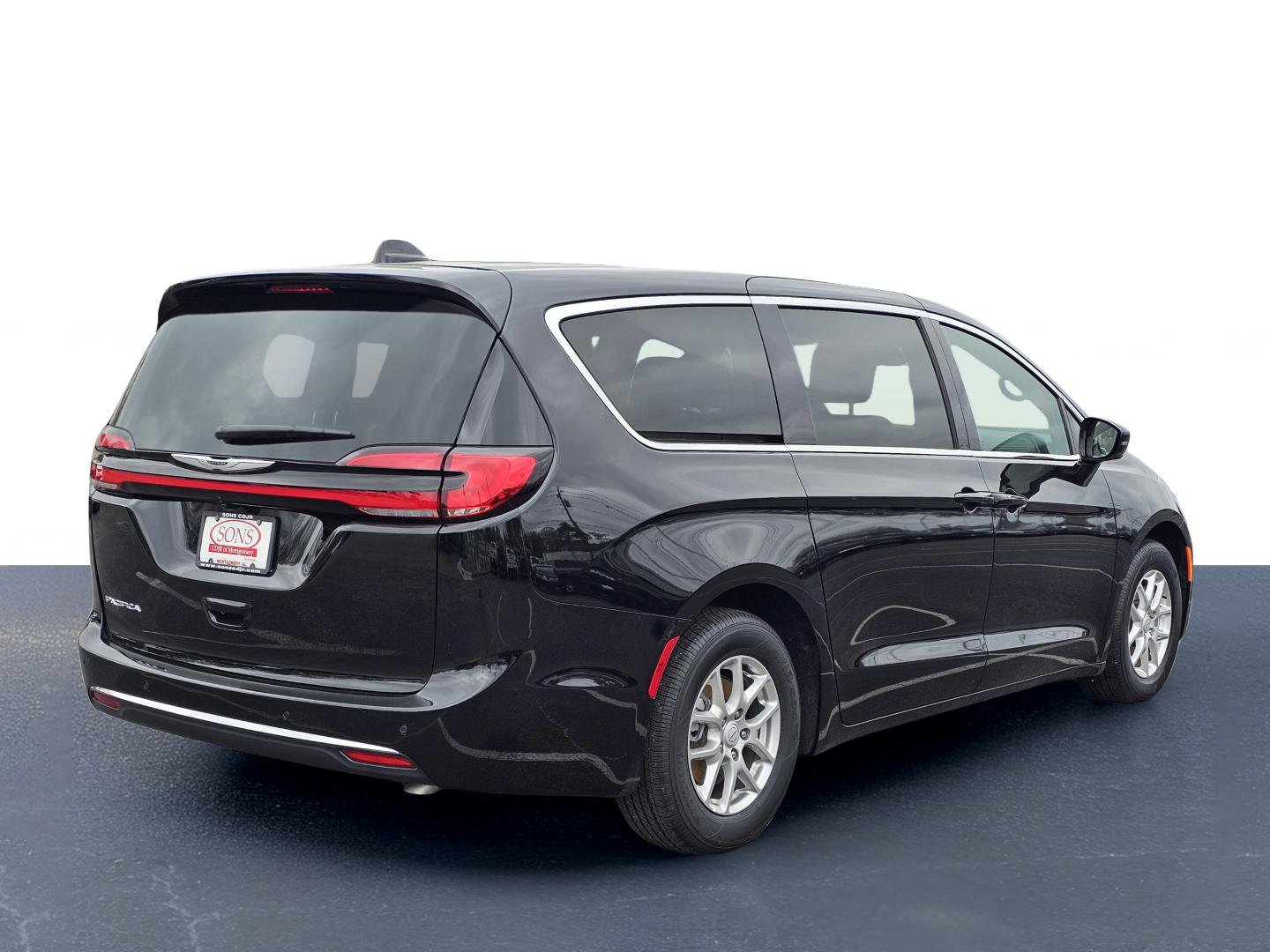New 2026 Chrysler Pacifica Select image 8