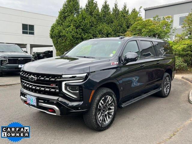 Used 2025 Chevrolet Suburban Z71 AWD/4WD image 3