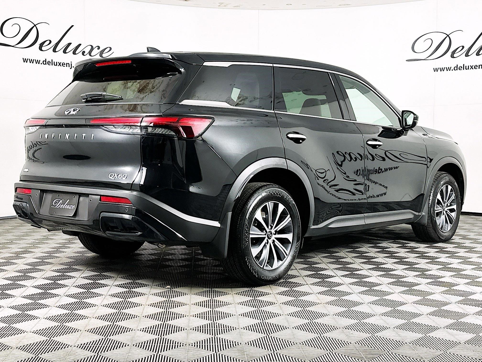 Used 2025 INFINITI QX60 Pure image 6