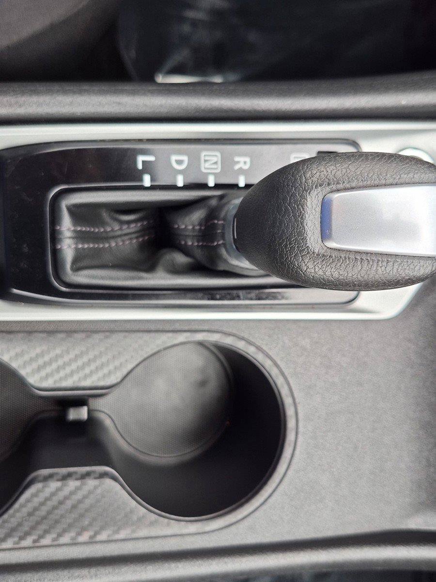 Used 2025 Nissan Altima 2.5 SV FWD image 27