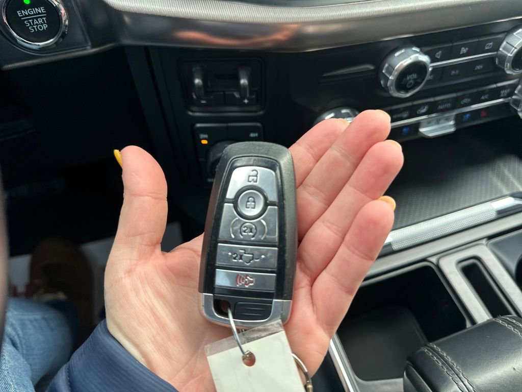 Used 2023 Ford F150 Raptor w/ Raptor Carbon Fiber Package image 29