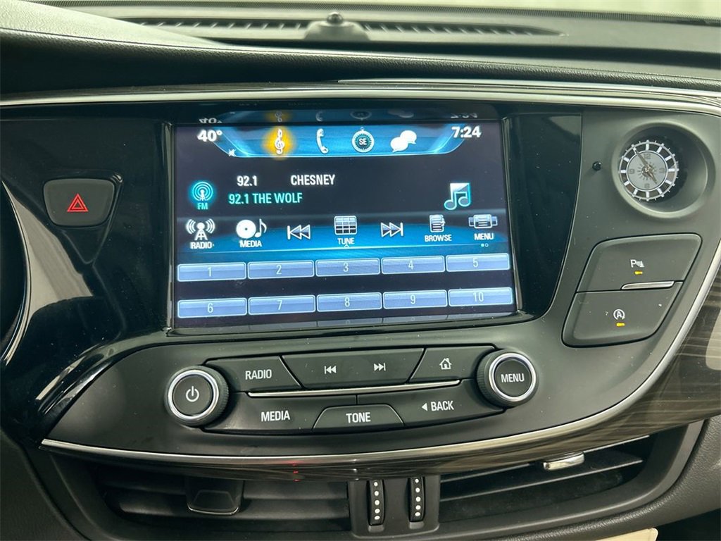 Used 2020 Buick Envision Essence w/ Experience Buick Package image 14