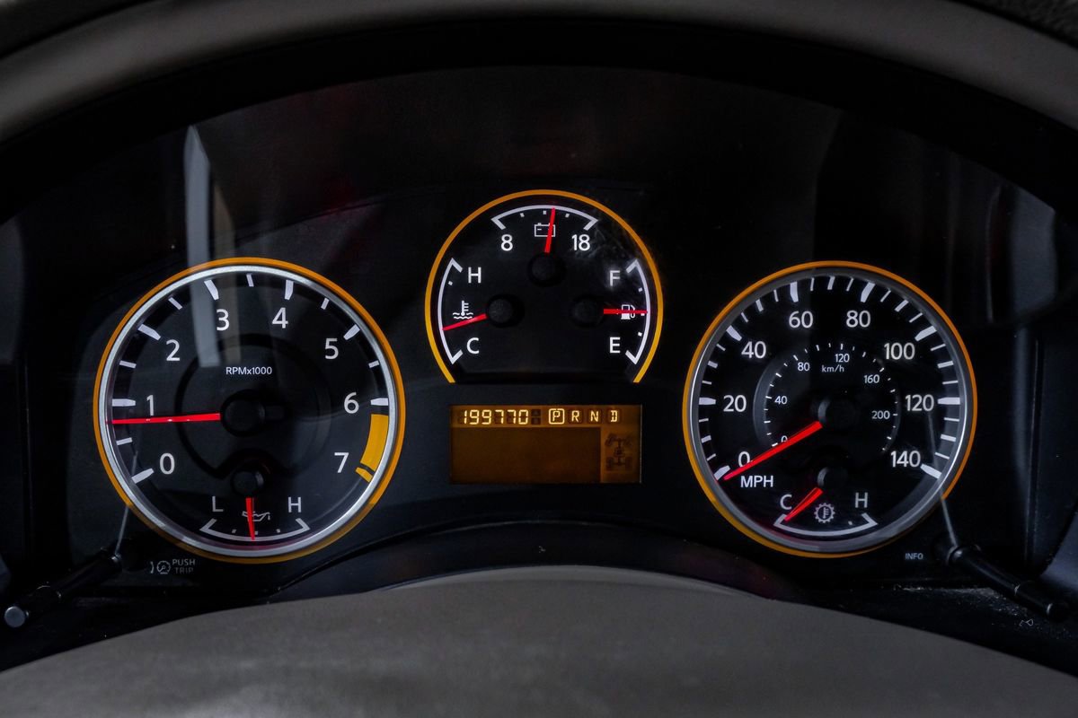 Used 2012 Nissan Armada SV image 19