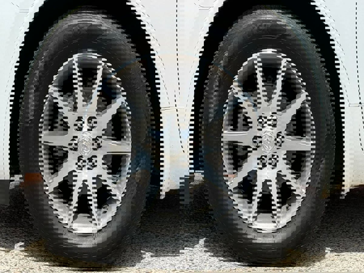 Used 2016 Buick Enclave Leather image 28