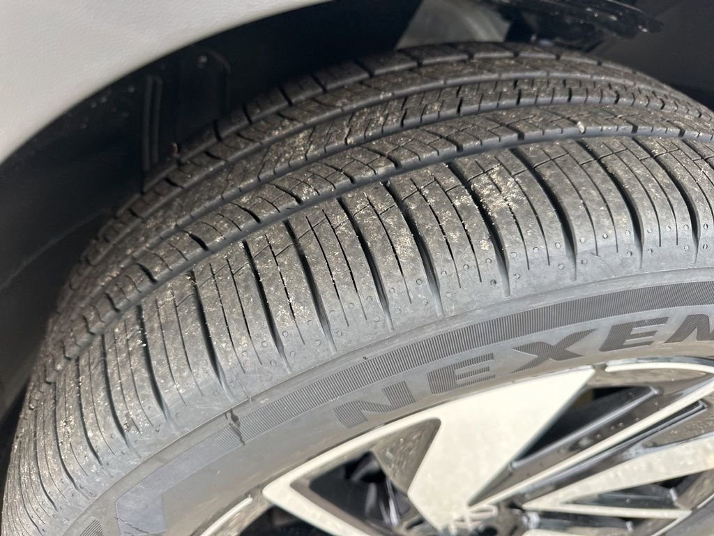 New 2026 Volkswagen Atlas SEL image 30