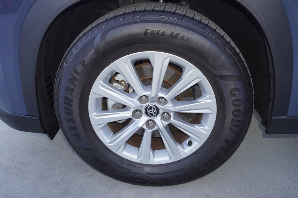 Certified 2025 Toyota Grand Highlander FWD image 22