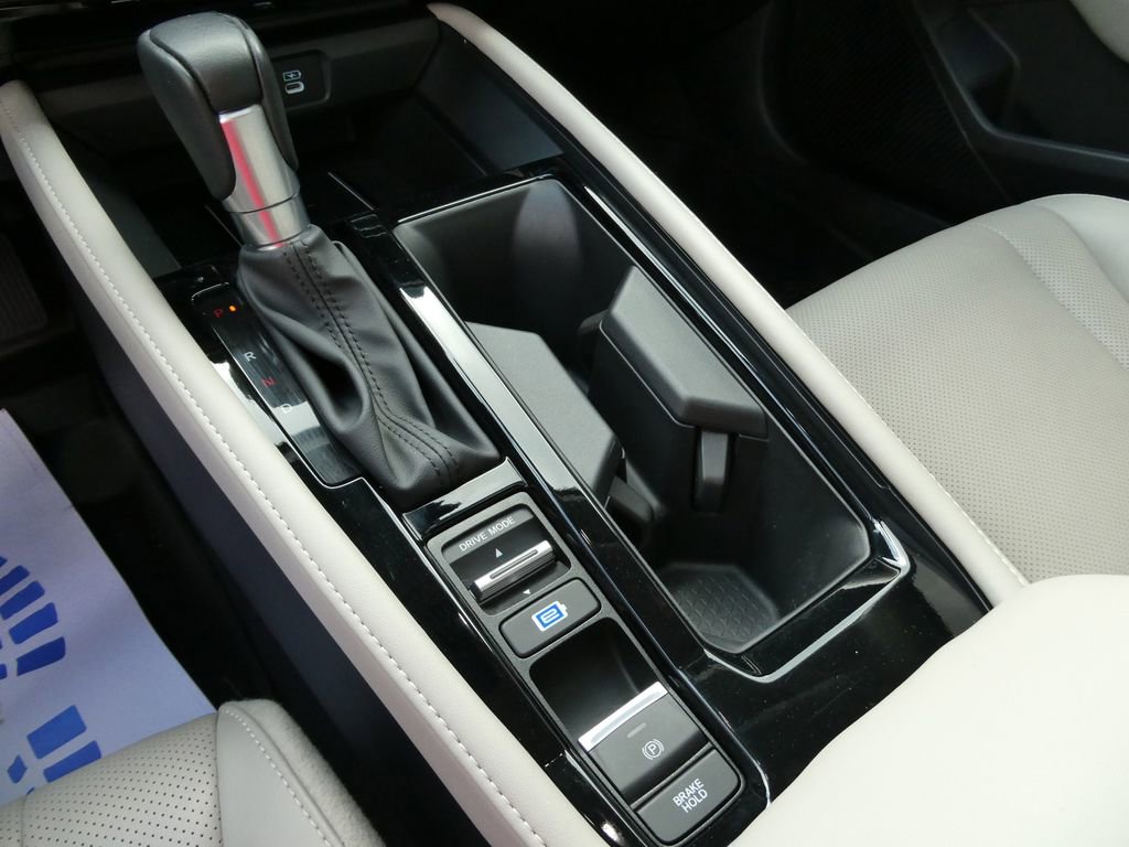 Used 2025 Honda Accord Touring image 25