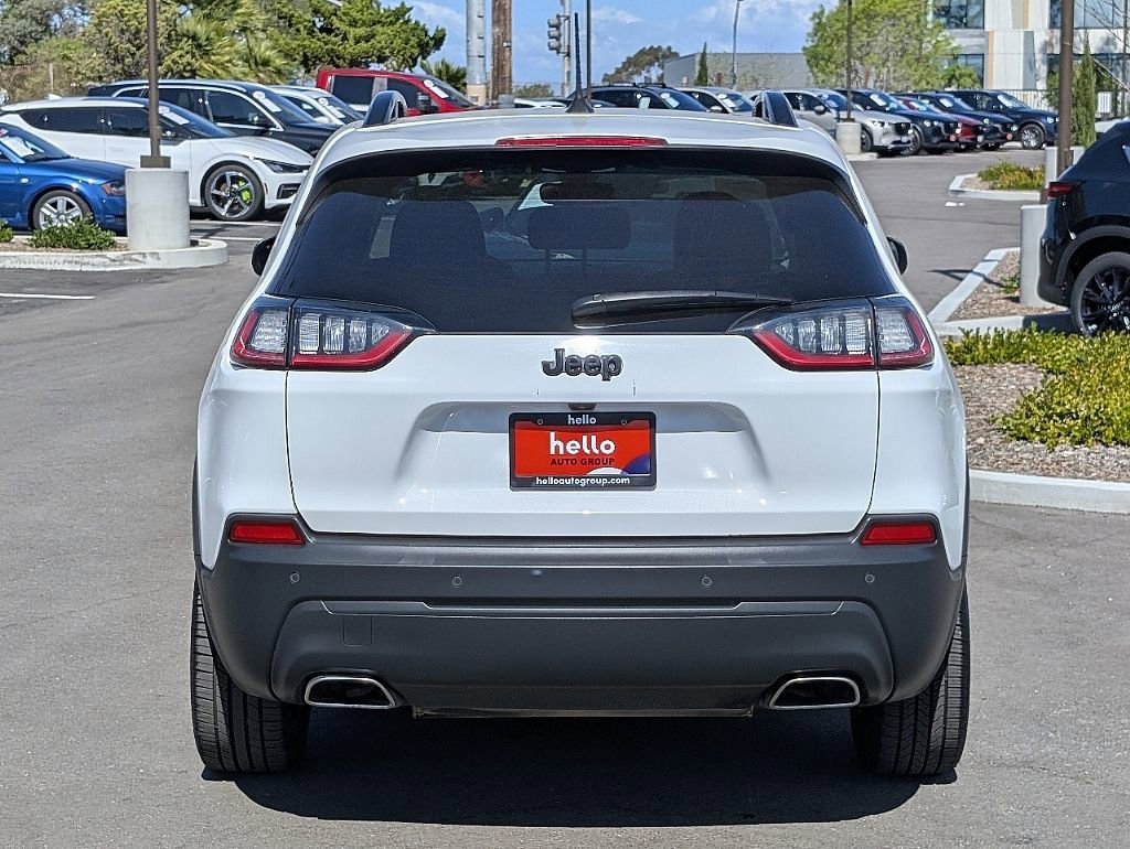 Used 2019 Jeep Cherokee Latitude Plus image 11