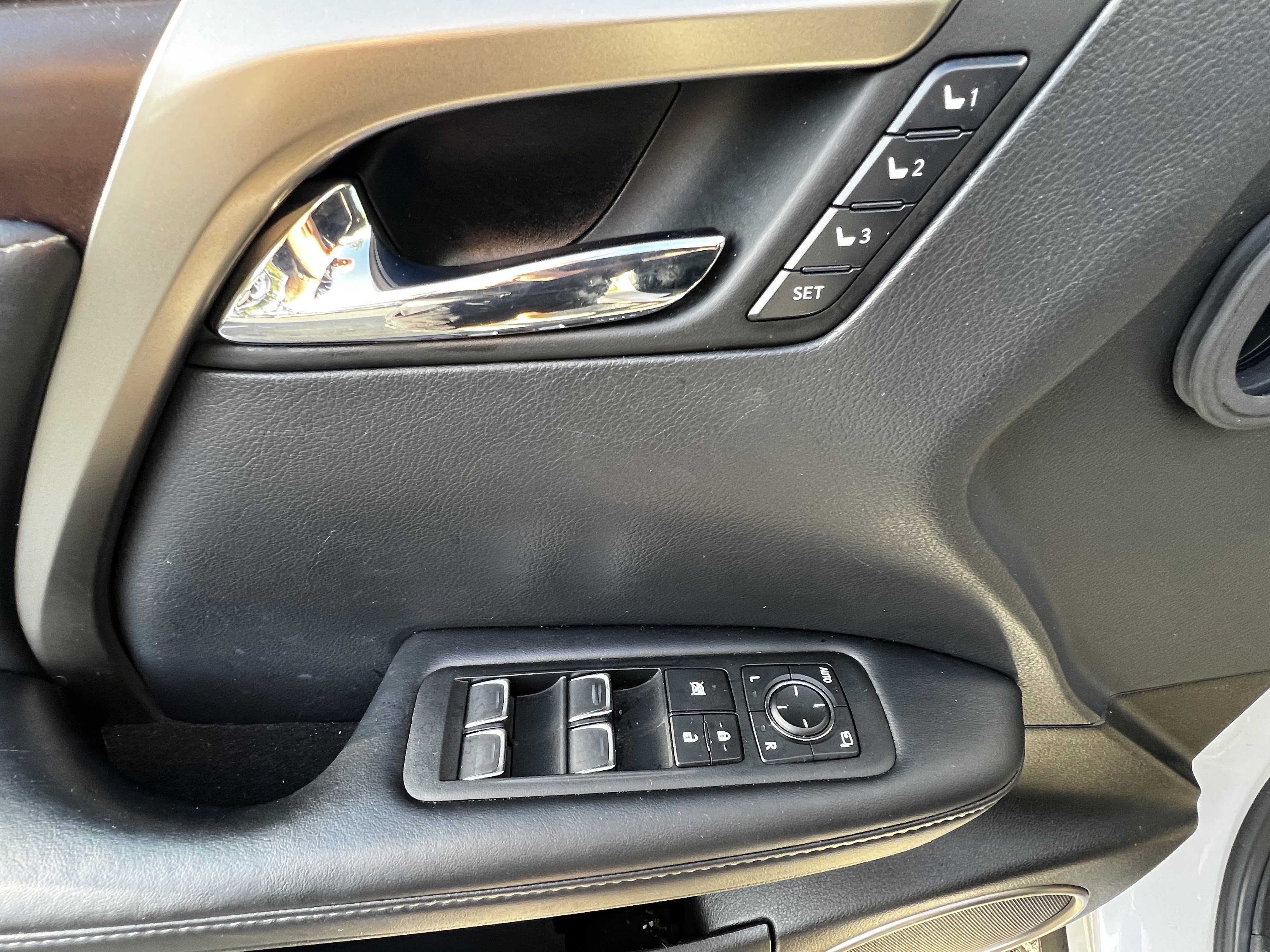 Used 2020 Lexus RX 350 FWD w/ Premium Package image 14