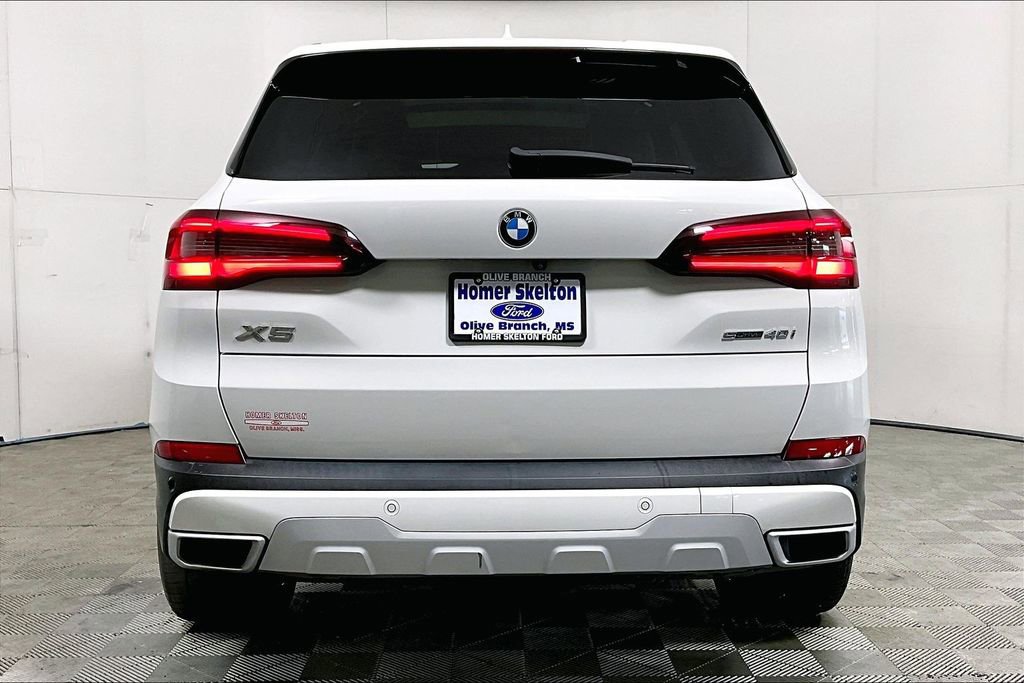 Used 2021 BMW X5 sDrive40i w/ Premium Package 2 image 4