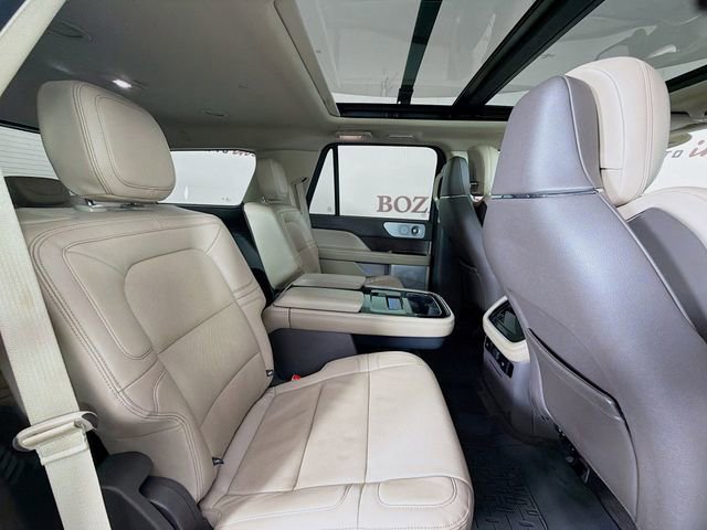 Used 2022 Lincoln Navigator Reserve AWD/4WD image 34