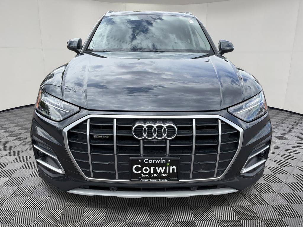 Used 2025 Audi Q5 2.0T Premium Plus w/ Premium Plus Package AWD/4WD image 2