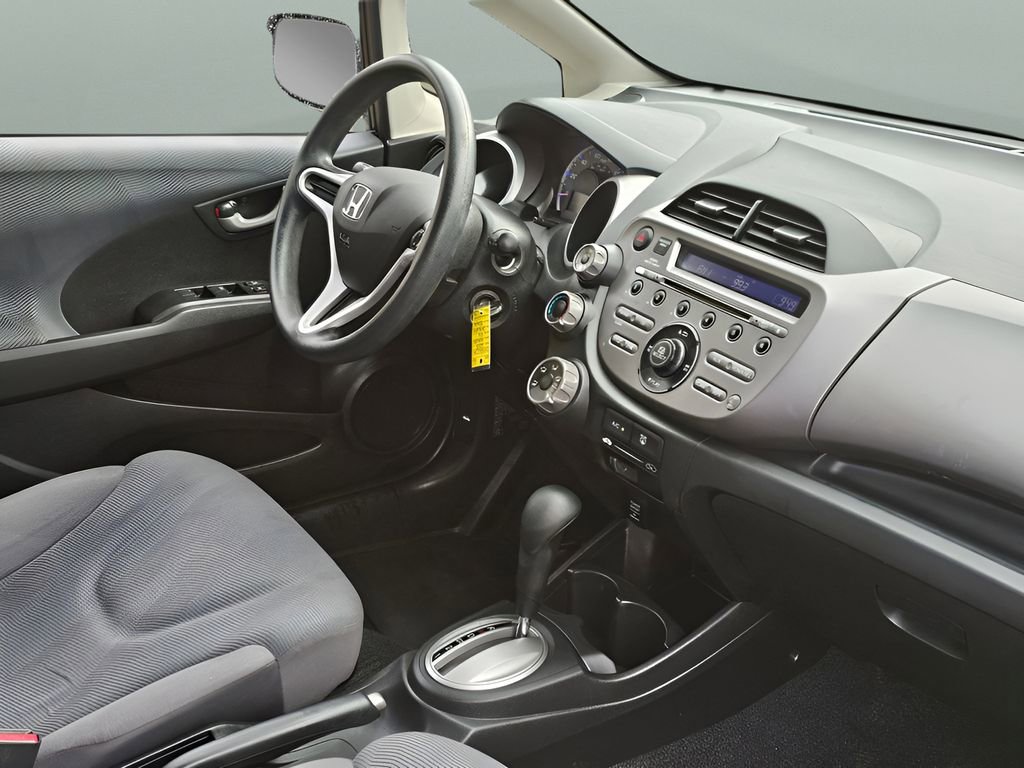 Used 2013 Honda Fit image 9