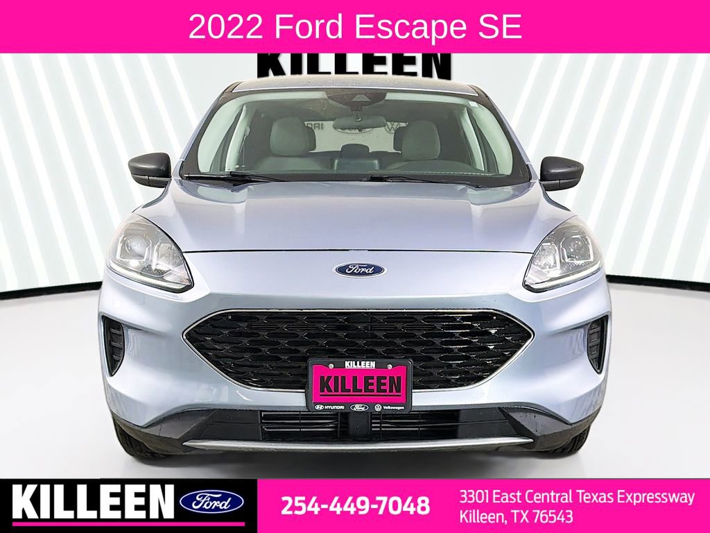 Used 2022 Ford Escape SE w/ Convenience Package image 2