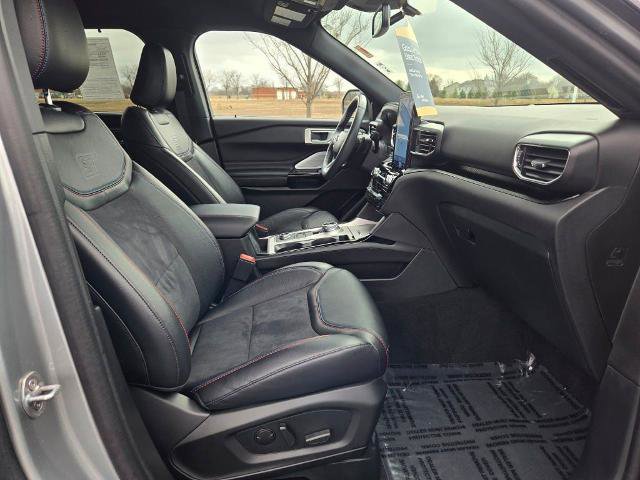 Certified 2024 Ford Explorer ST w/ Equipment Group 401A image 7