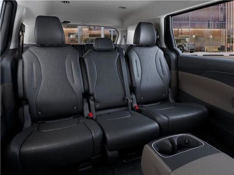 New 2026 Kia Carnival image 43