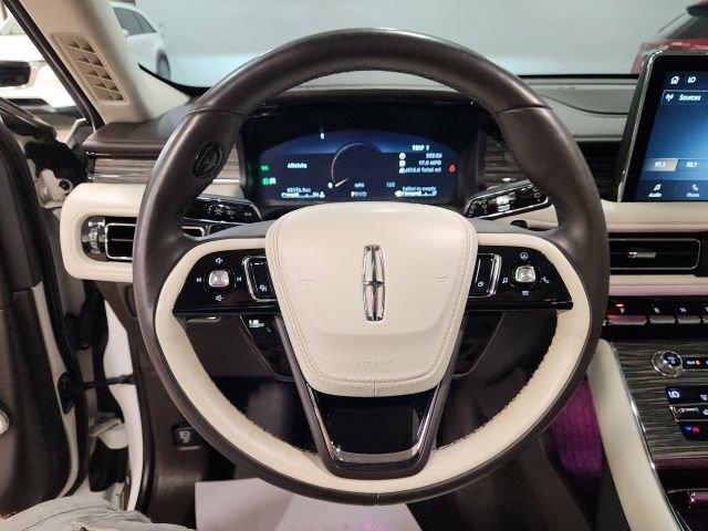 Used 2020 Lincoln Aviator Black Label w/ Dynamic Handling Package AWD/4WD image 20